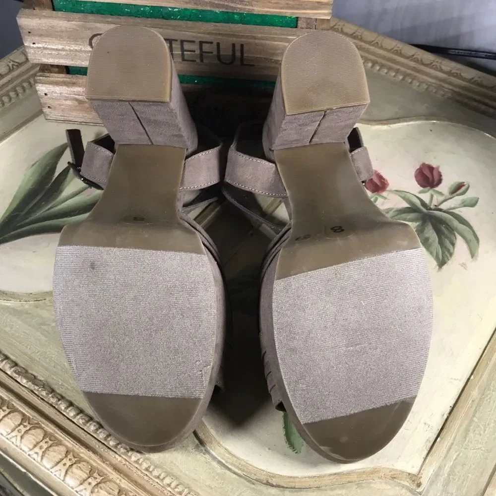 Worthington Felicia Suede Platform Sandals Sz 8 NEW in Box